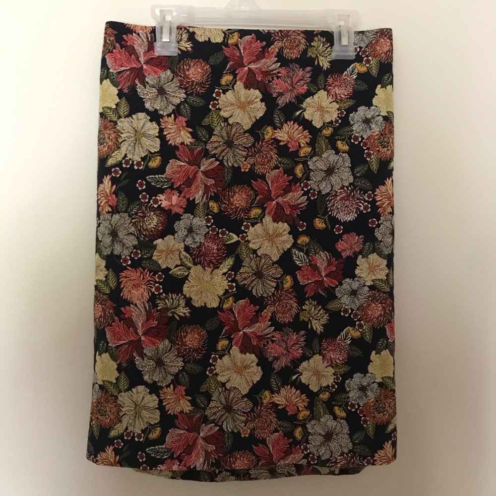 Ann Taylor Loft plus size floral jacquard skirt